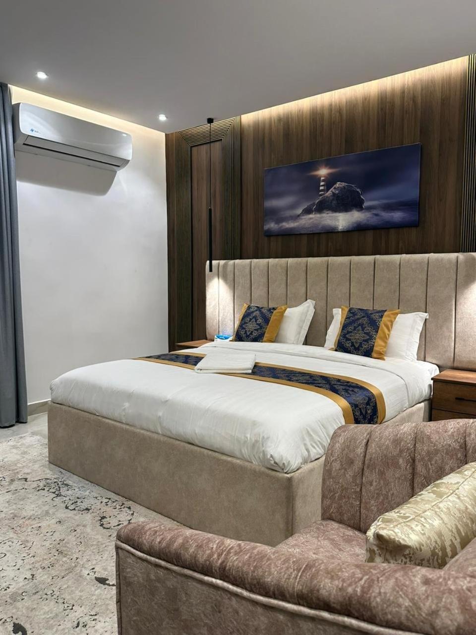 أجنحه الفرسان الفاخره Al Ula Exterior photo