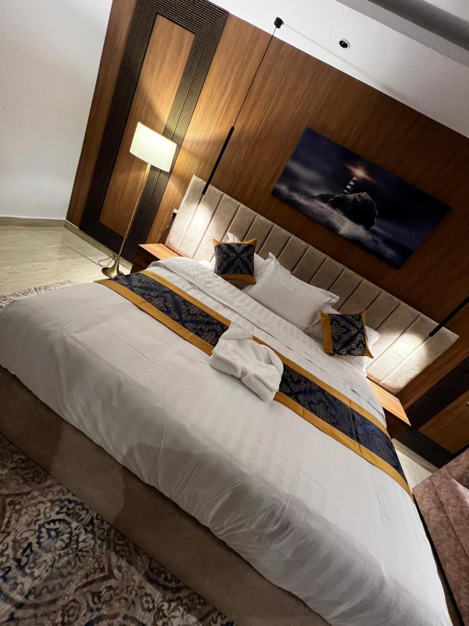 أجنحه الفرسان الفاخره Al Ula Exterior photo