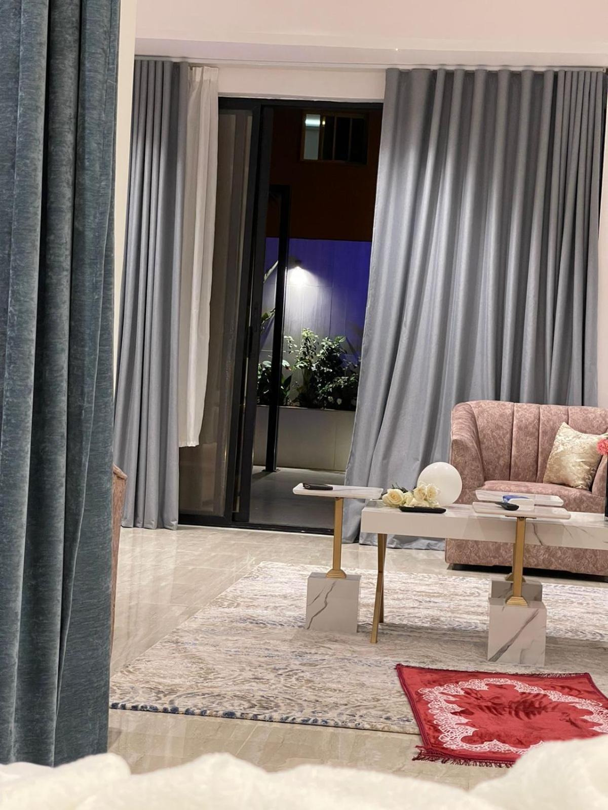 أجنحه الفرسان الفاخره Al Ula Exterior photo